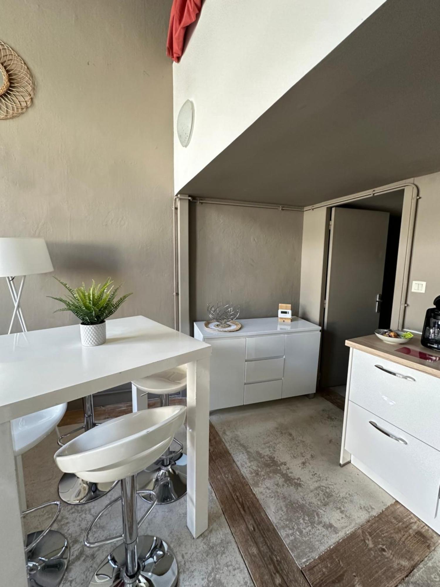 La Limougeaude Apartment *